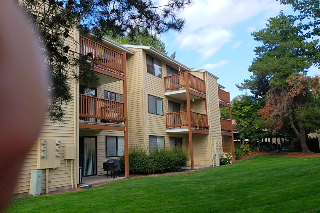 Charter Club Apartments - 58 Reviews, Everett, WA Apartments for Rent