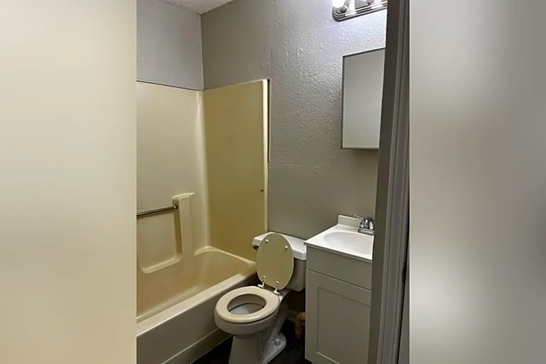 307 S 2nd St Odessa, MO Houses for Rent Rent.