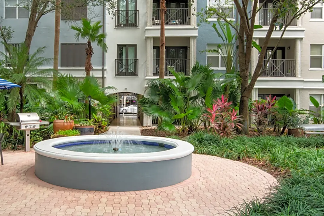 MAA Parkside  Luxury Self Guided Apartment Tours in Downtown Orlando