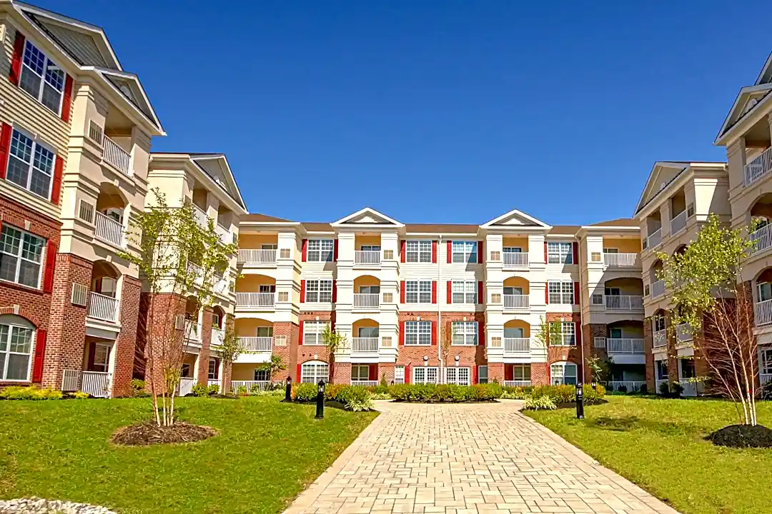 Carriage Park At Lawrence 55 3000 Colts Circle Lawrenceville Nj Apartments For Rent Rent Com