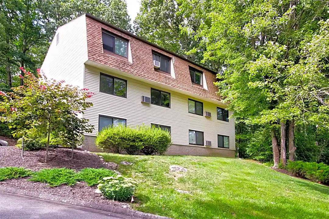 Naugatuck Apartments For Rent