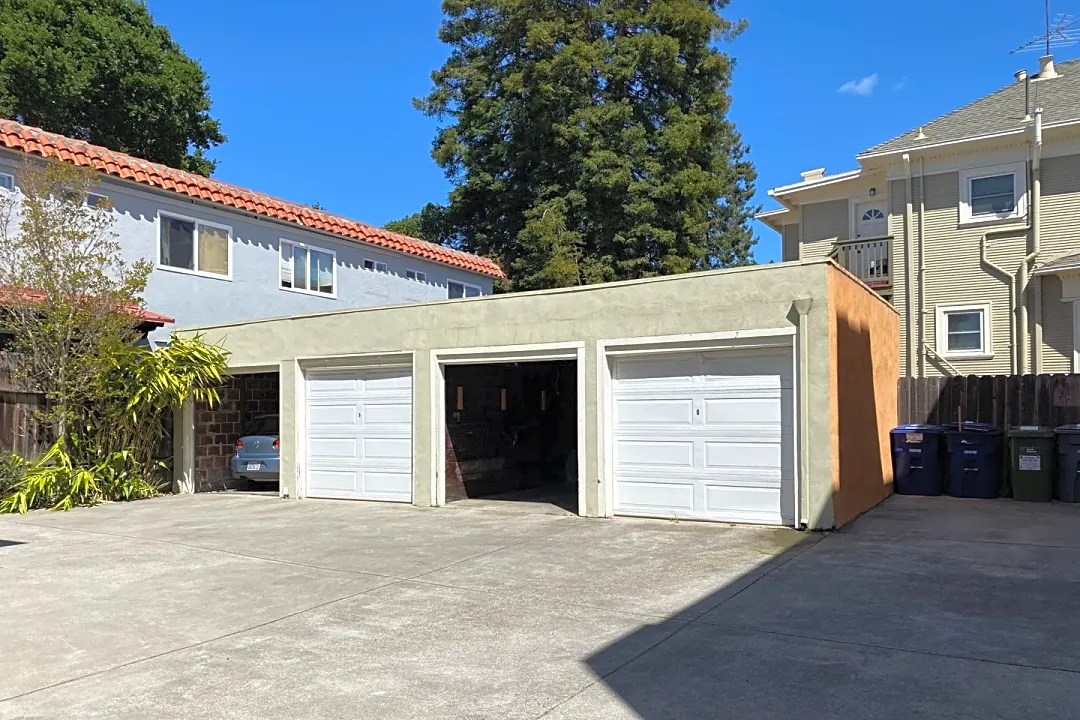 2543 Martin Luther King Jr Way Berkeley CA Houses for Rent Rent 