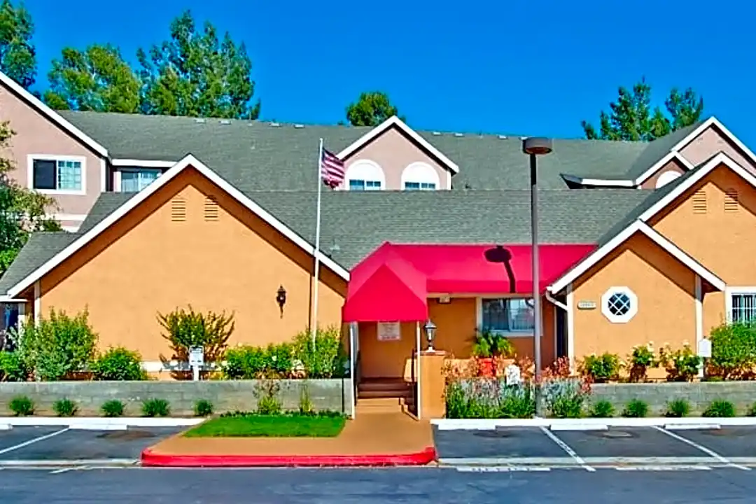 sierra canyon apartments santa clarita