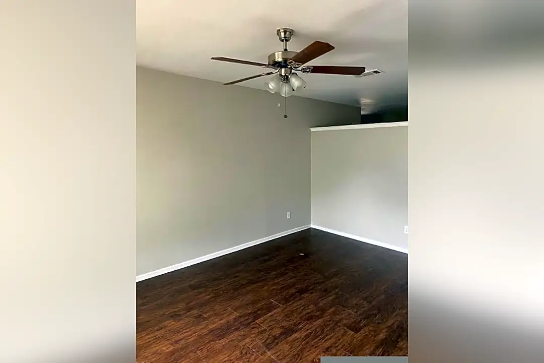 4245 Ambrose Dr Houses Dallas, TX 75241