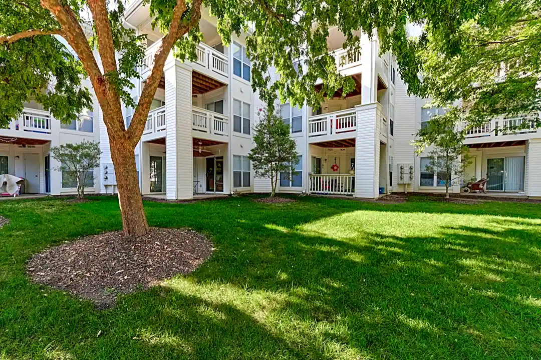 Old Buckingham Station Apts