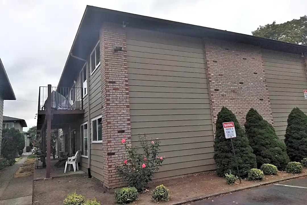 Gateway Park Apartments - Portland Or 97220