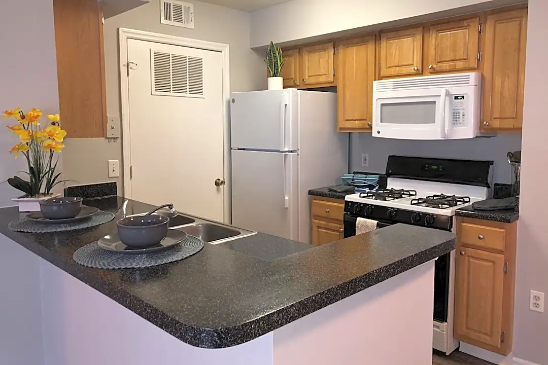 Waterbridge Apartments - Orlando, FL 32837