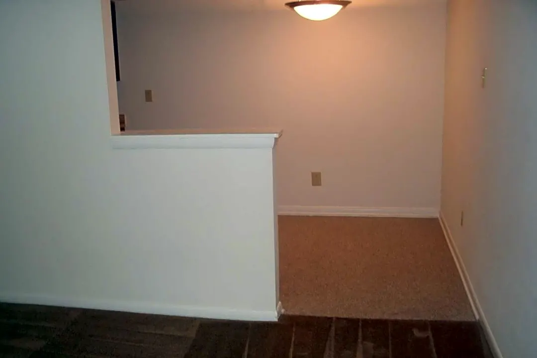 Brookstone Apartments 1313 Nancy Hanks Rd Lexington KY