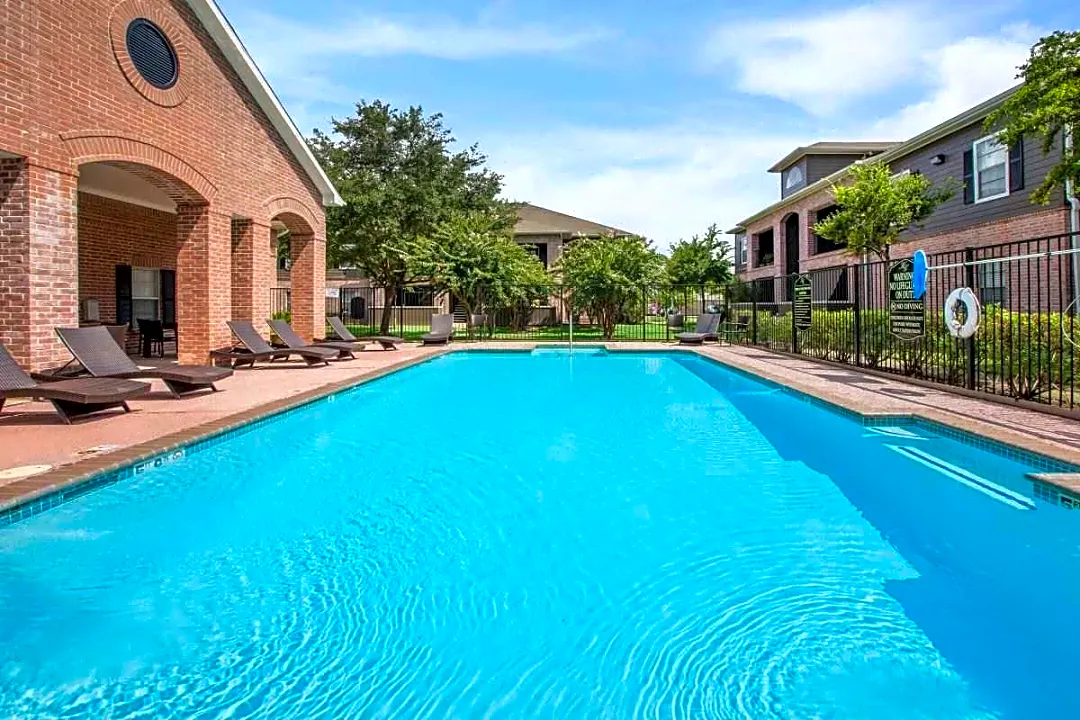 Kingsgate Luxury Apartments Beaumont TX 77713