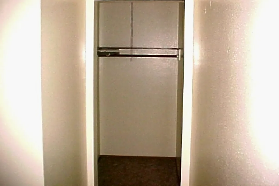 Laurel Gardens Apartments - Marshfield Wi 54449