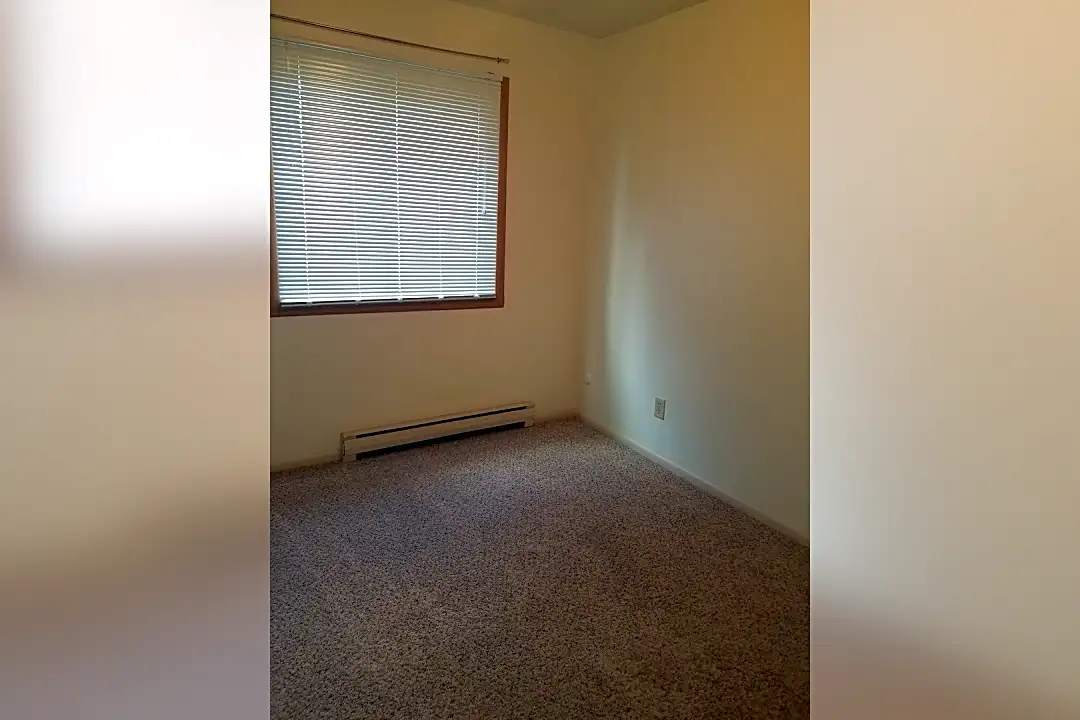 361 Langer Ave S 361 Langer Ave S unit 22 Casselton, ND Apartments