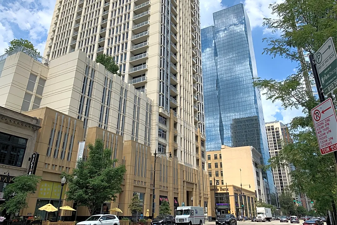 Michigan Avenue Tower I of Chicago, IL