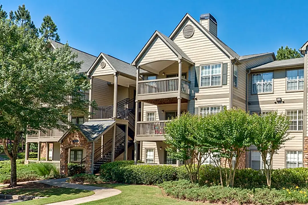 Gwinnett County's oldest country club replaced with apartment community