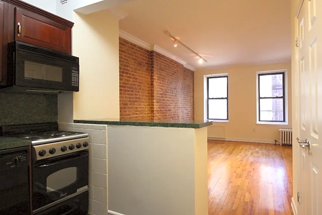 907 Amsterdam Ave 907 Amsterdam Ave unit 2C New York, NY Apartments