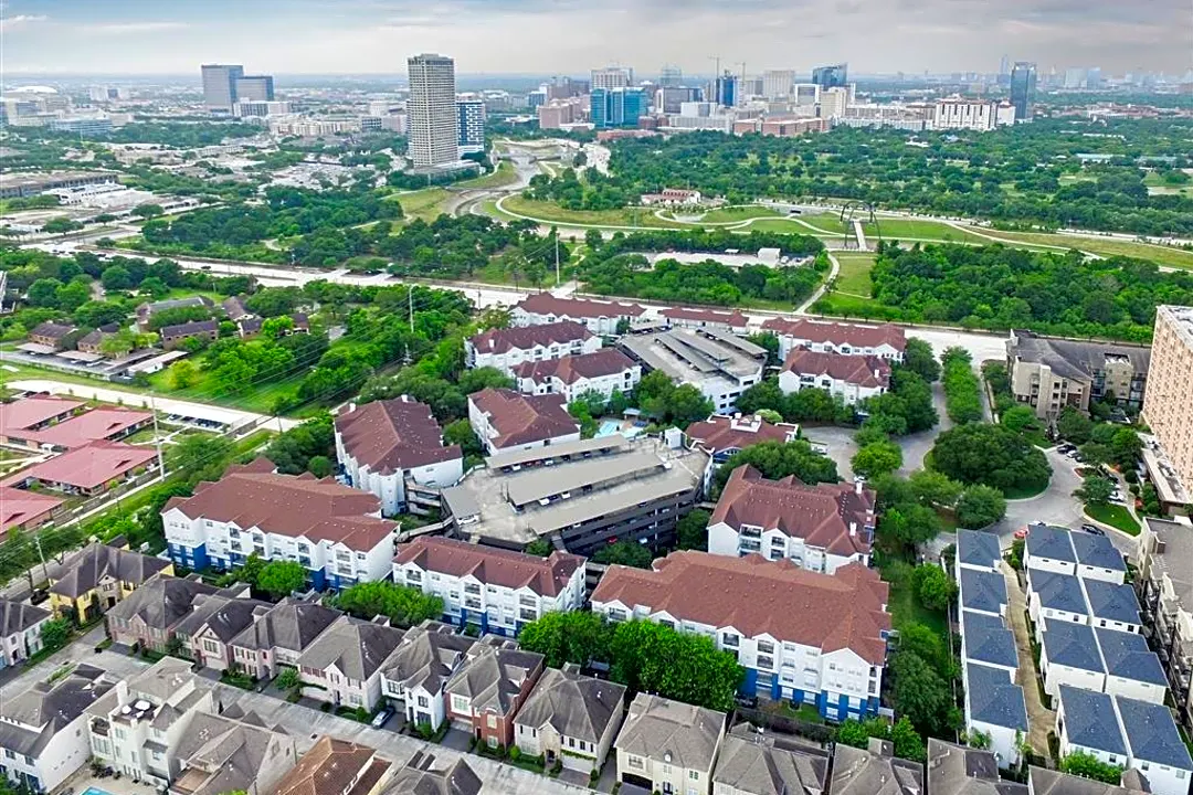 Villas at Hermann Park