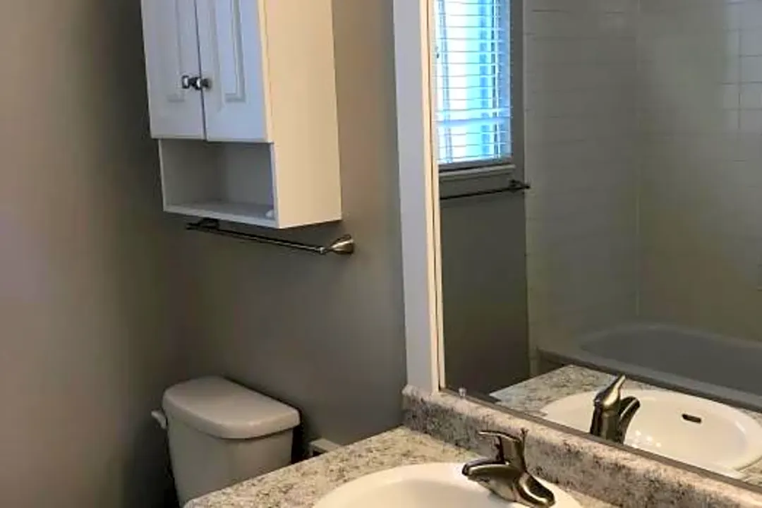 Eagle Crest - 9699 W 16th Ave Lakewood Co Apartments For Rent Rentcom