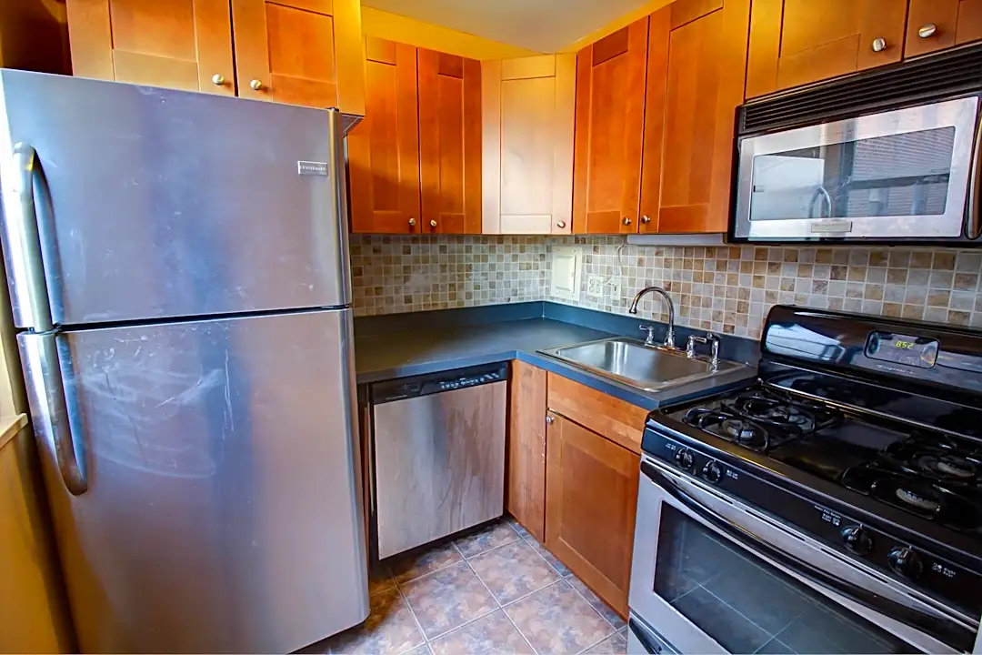 6515 JFK Blvd E 6515 JFK Blvd E unit 1H West New York, NJ Houses