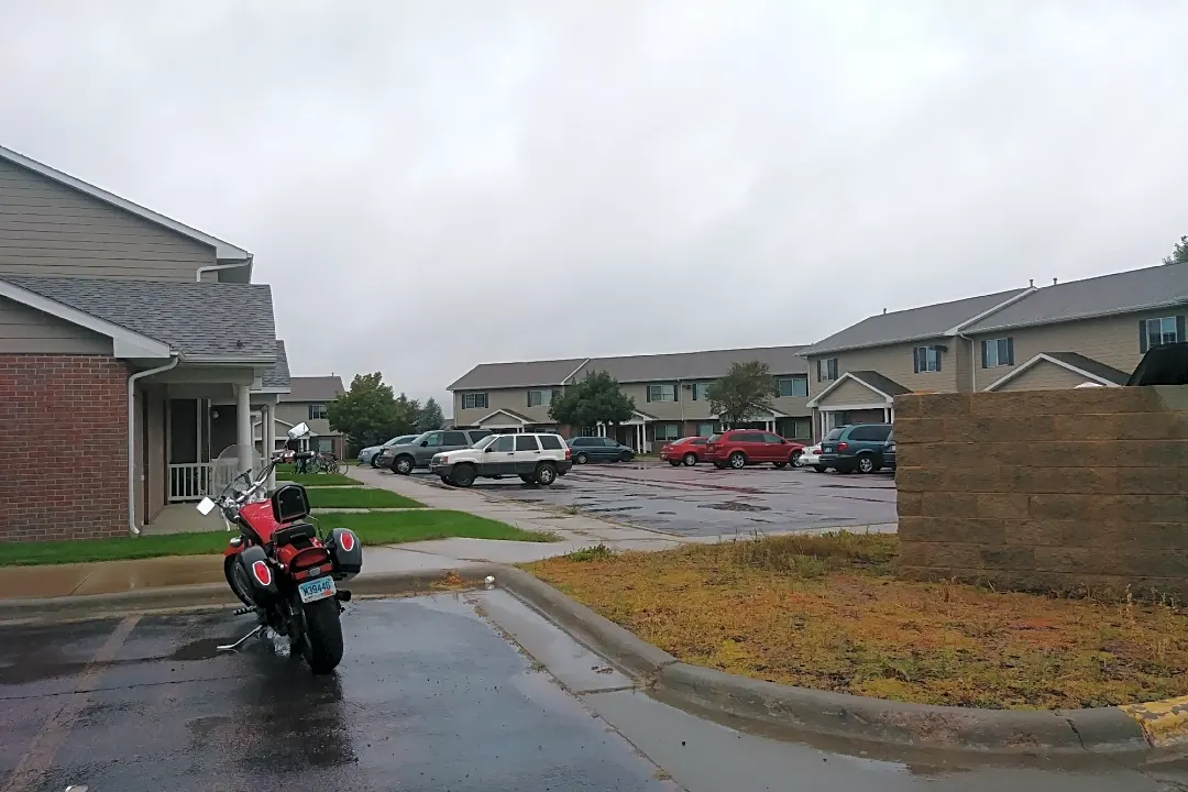 Stoney Creek Townhomes Townhomes for Rent - Sioux Falls, SD