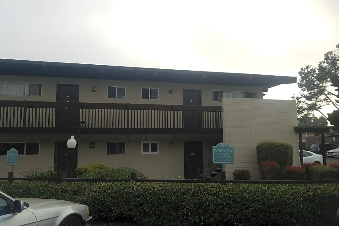 GRANADA GARDEN APTS 657 24th Ave Santa Cruz CA Apartments for