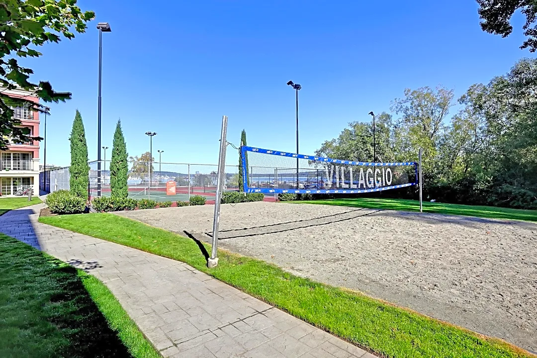 Villaggio On Yarrow Bay Apartments, 4311 Lake Washington Blvd NE