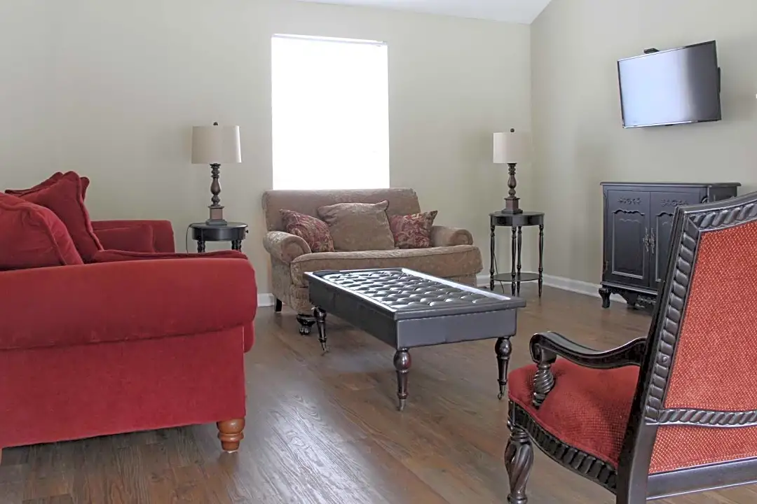 Apartment Features — Fox Lake Apartment Homes — West Knoxville, TN,  Apartments for Rent