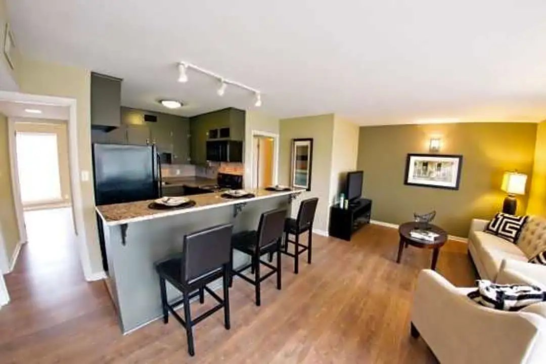 Fox Hall Apartment - 1613 13th Ave S Birmingham Al Apartments For Rent Rentcom