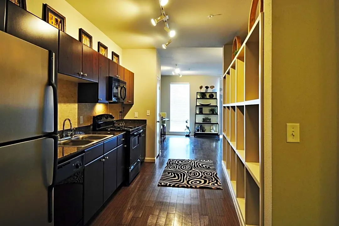 Villages at Domain Apartment Rentals - Austin, TX