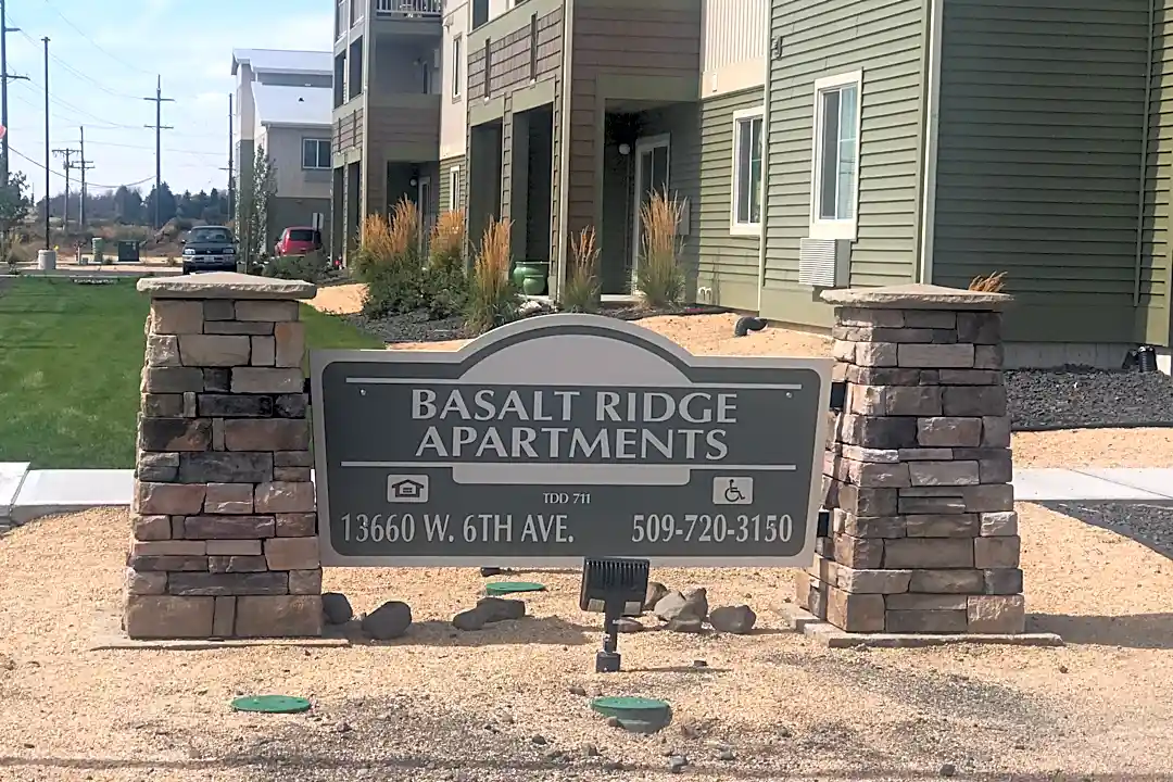 Basalt Ridge Apartments 13600 W 6th Ave Airway Heights WA