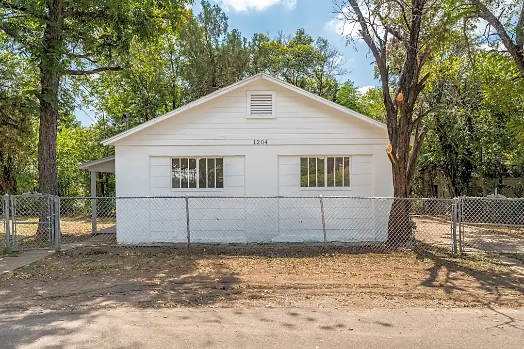 1204 Brook Ave Waco, TX Houses for Rent Rent.