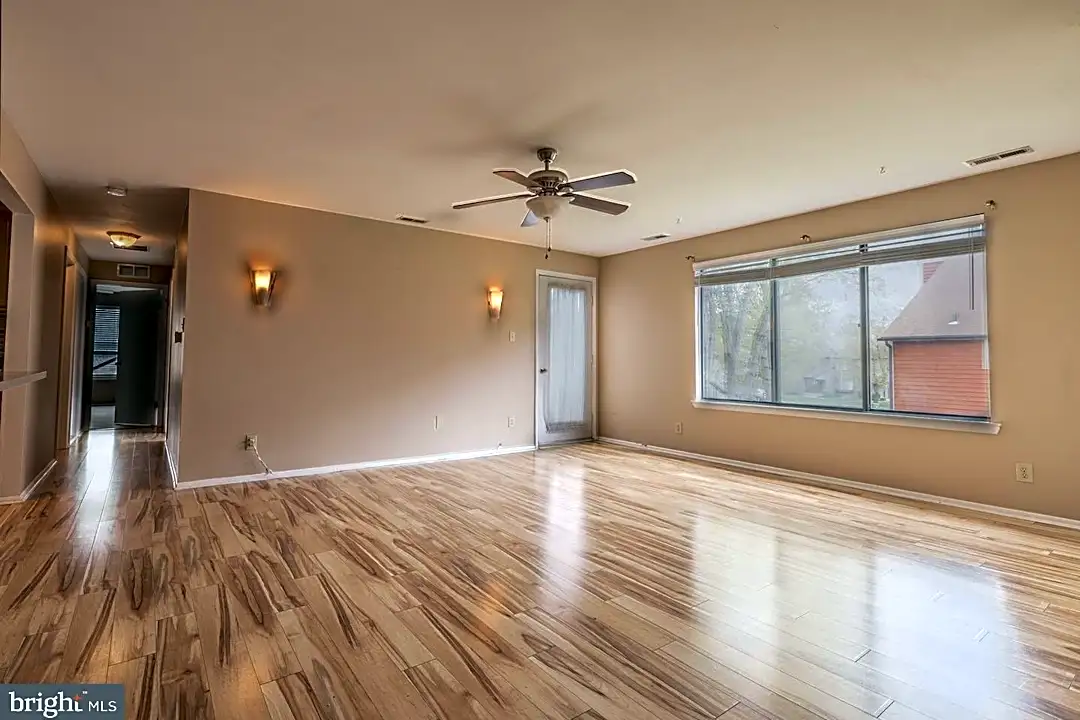 2404 Durham Ct Mount Laurel, NJ Houses for Rent Rent.