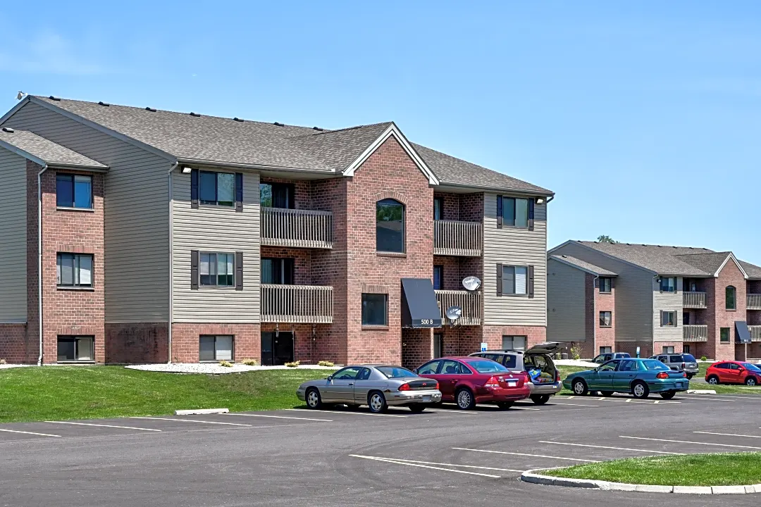 Brookstone Apartments Bellefontaine OH 43311