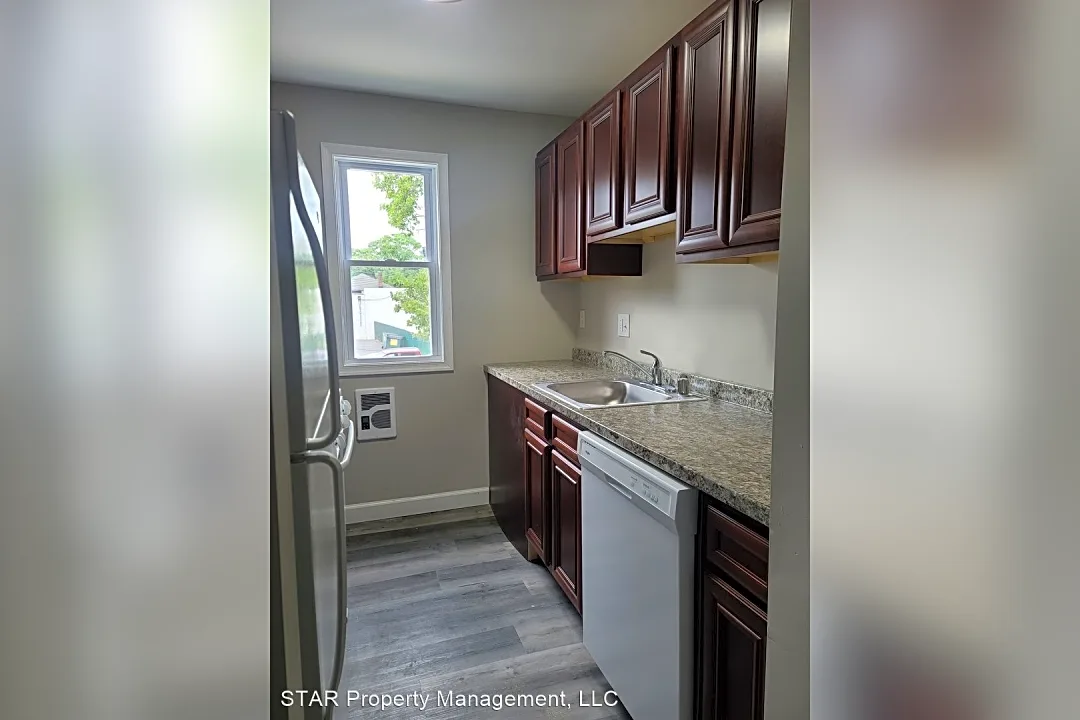 499 Beaumont Ave Baltimore MD Apartments for Rent Rent