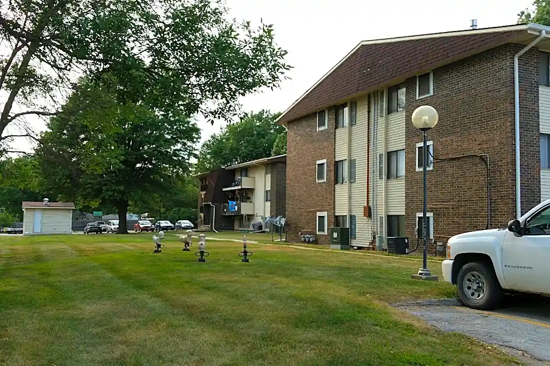 Easton Village Apartments - Indianola Ia 50125
