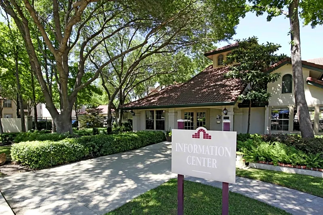 The Club at Stonegate Apartments in Fort Worth, Texas