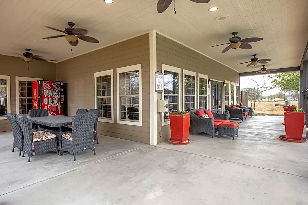 Waterford park outlet apartments converse tx