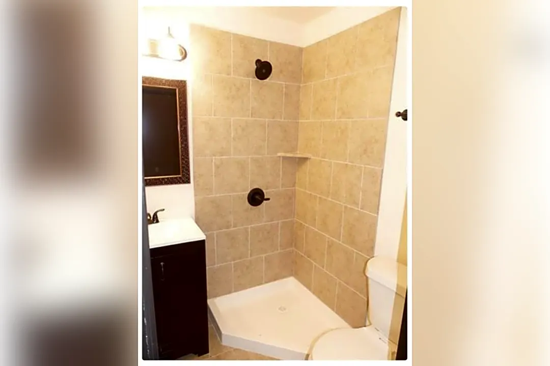 680 Sycamore St Paris, TX Houses for Rent Rent.