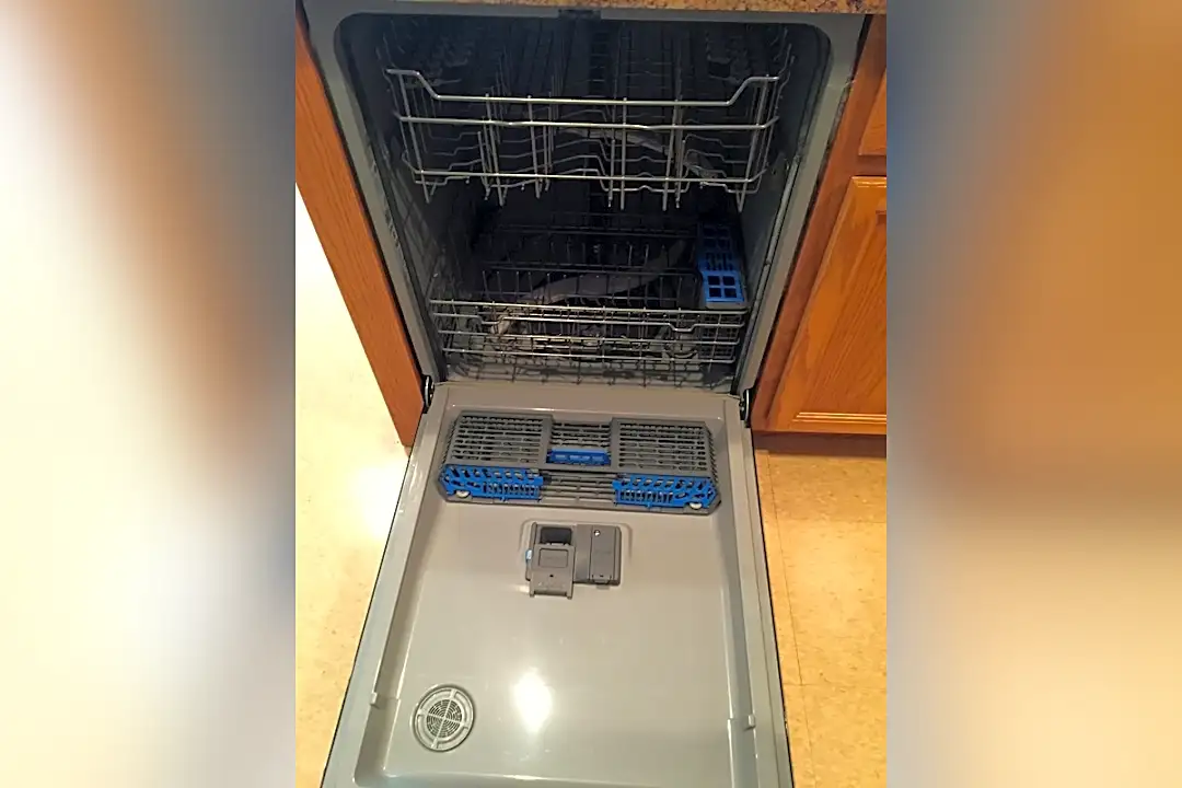 Whirlpool best sale dishwasher w10632081a