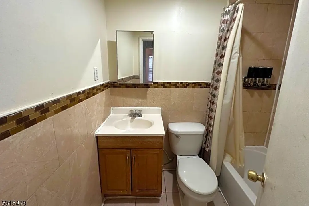 11 Garrison St Paterson, NJ Houses for Rent Rent.