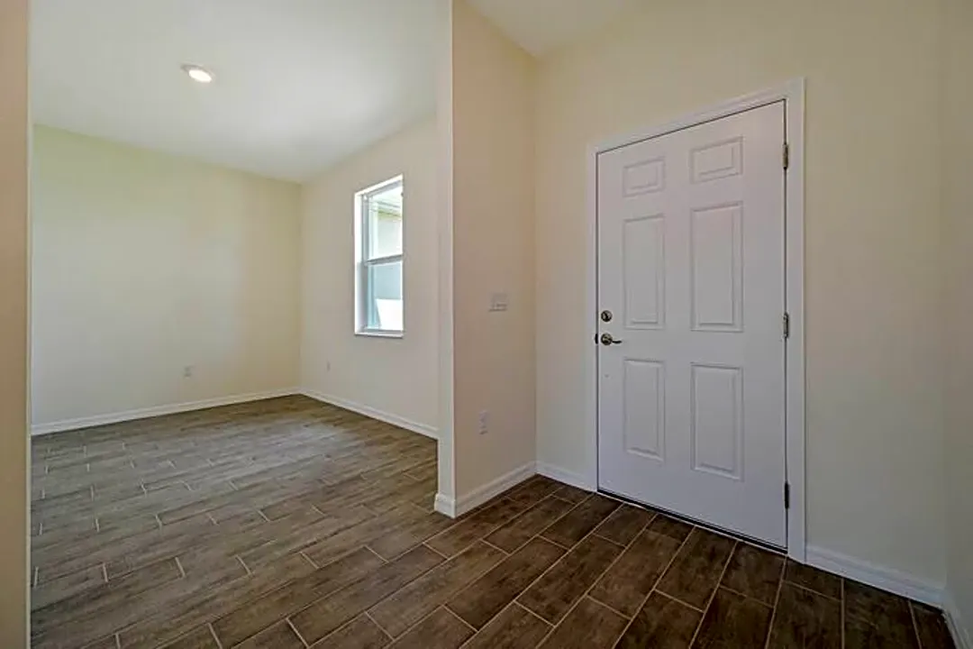 2832 NW 21st Pl Cape Coral, FL Houses for Rent Rent.