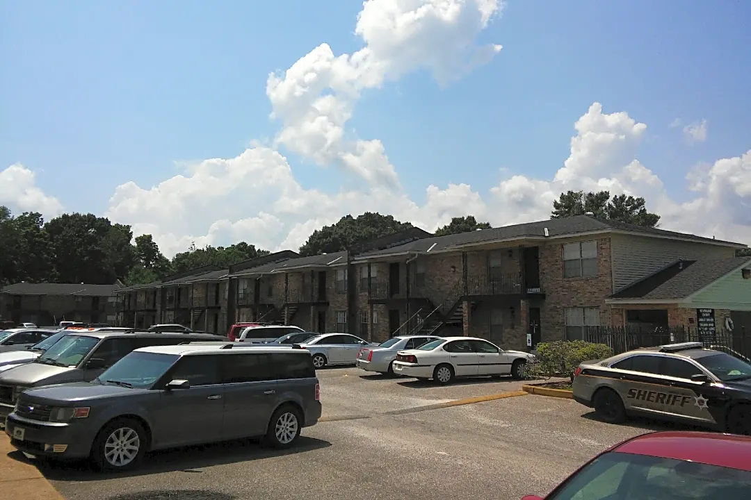 Rondo Apartments - 3993 Cottage Hill Rd, Mobile, AL Apartments for Rent