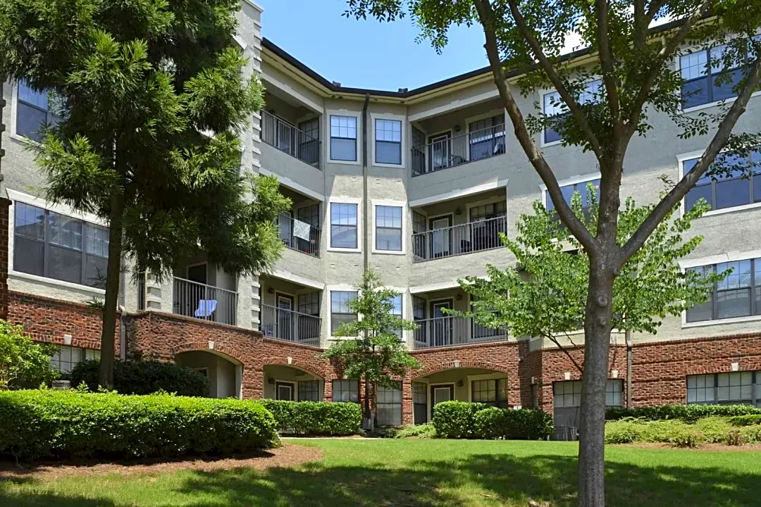 City Plaza - Apartments in Atlanta, GA