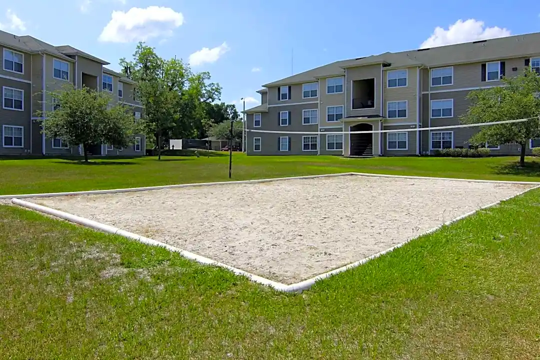 whispering oaks apartments starke fl 32091