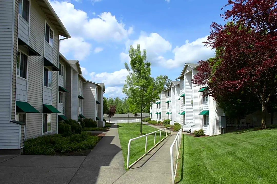 Glenbrooke Apartments - Puyallup, WA 98374