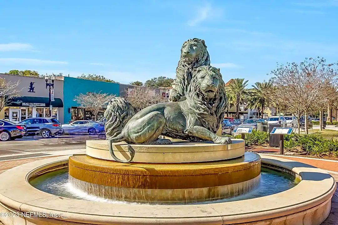 Three Lions Fountain, Jacksonville