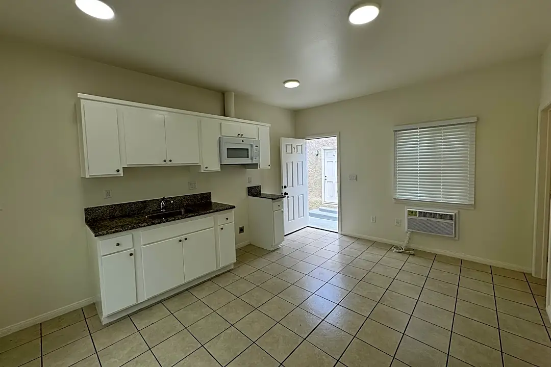 908 Martin Luther King Jr Ave Long Beach, CA Houses for Rent Rent.