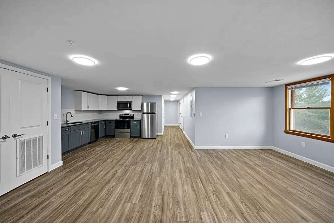 1765 Merriman Road Apartments Akron, OH 44313