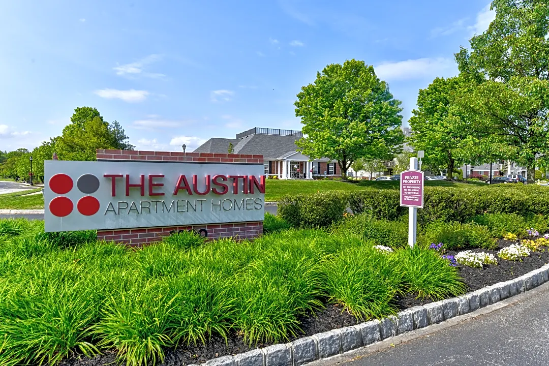 The Austin Apartment Homes - 1600 Club Dr