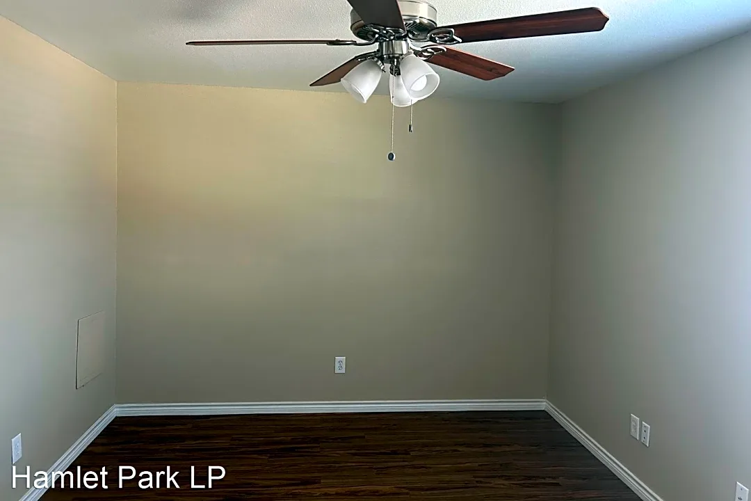 4025 Crow Rd Beaumont TX Apartments for Rent Rent