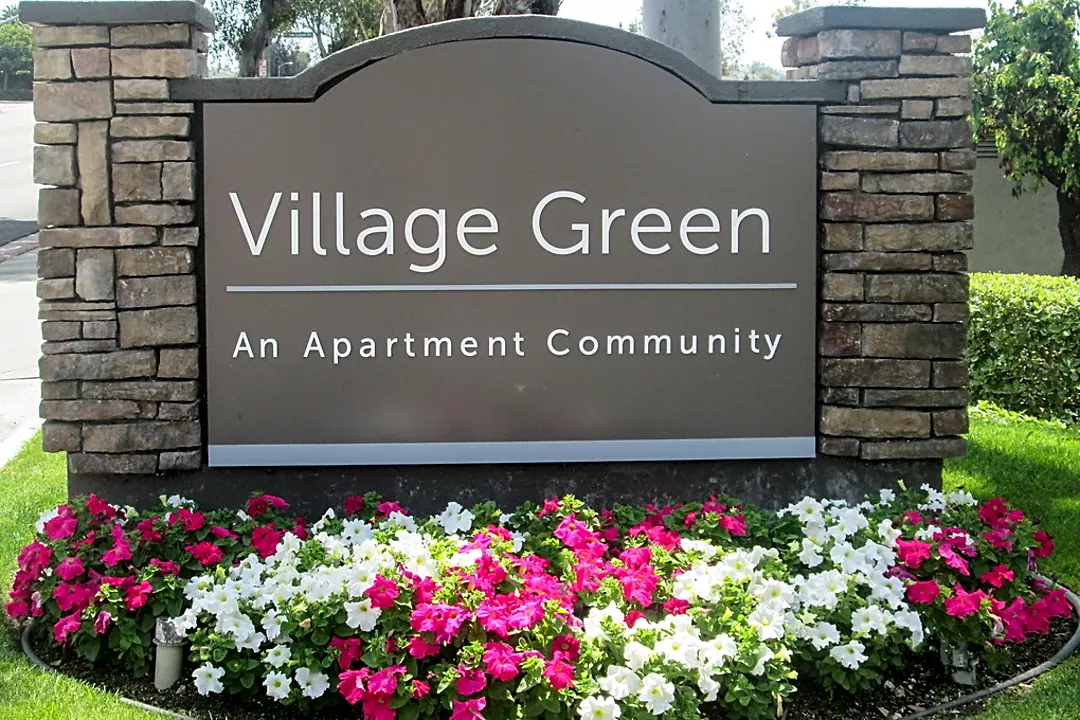 Village Green Apartments for Rent in La Habra, CA