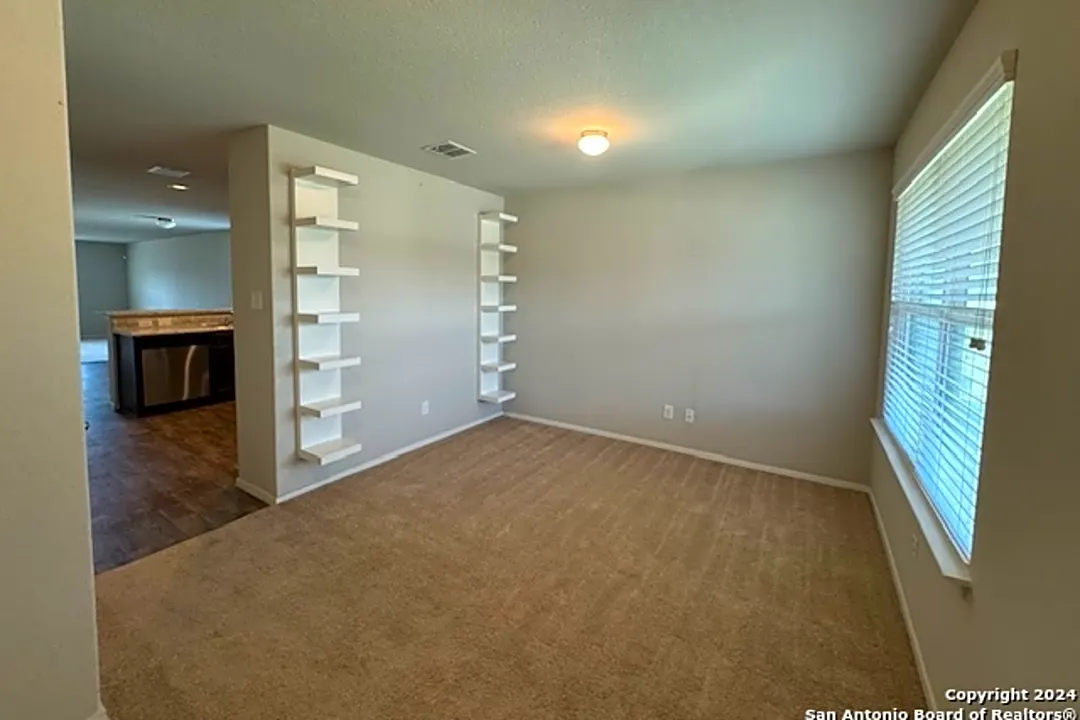10019 Raspberry Oak San Antonio, TX Houses for Rent Rent.